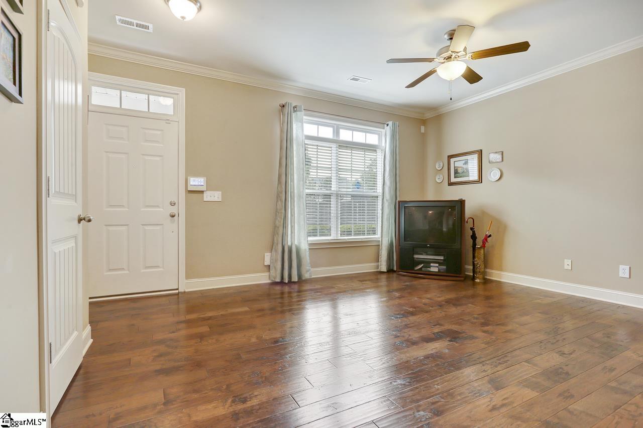 21 Swade Way Greer, SC 29650 - Photo 5 of 29 Gallery Image 5