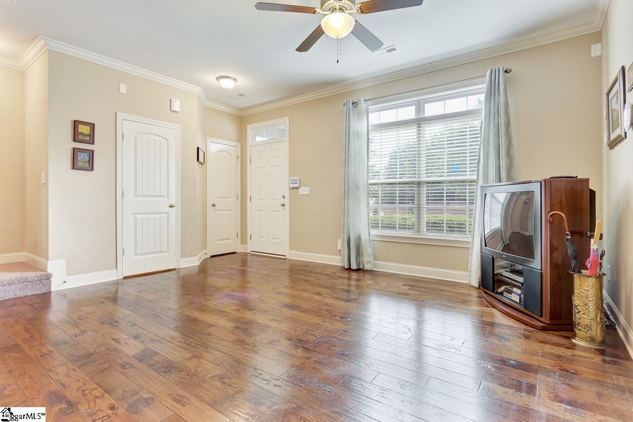 21 Swade Way Greer, SC 29650 - Photo 6 of 29 Gallery Image 6