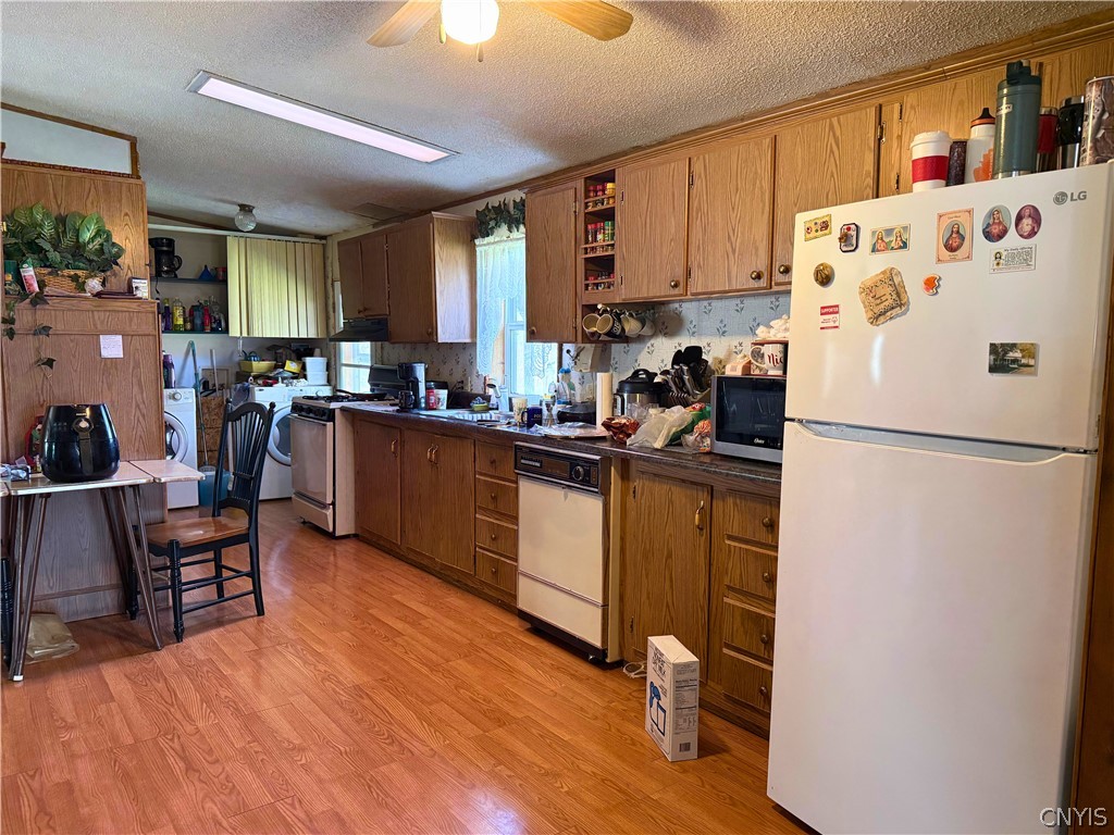 243 Bangall Road Parish, NY 13131 - Photo 4 of 23