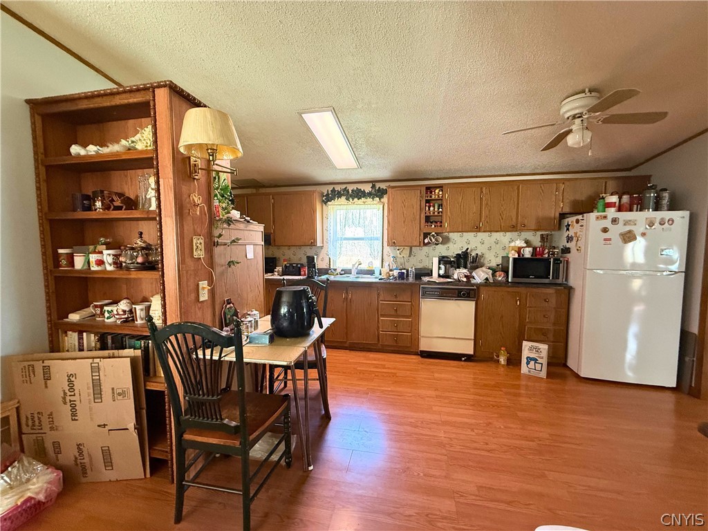 243 Bangall Road Parish, NY 13131 - Photo 5 of 23