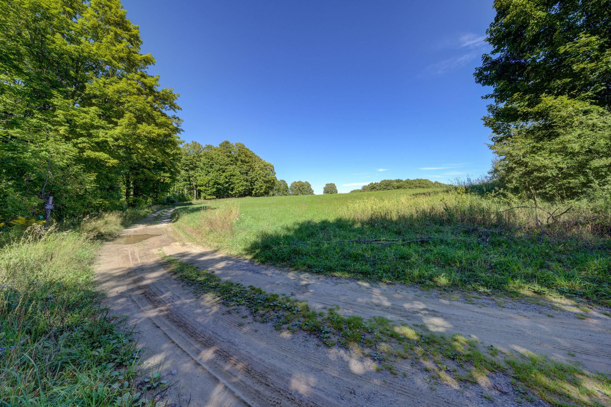 3483 Kiessel Road Central Lake, MI 49622 - Photo 10 of 52 1950663-61578753-ba66-43db-9bc8-72fc04eb49c3.JPG