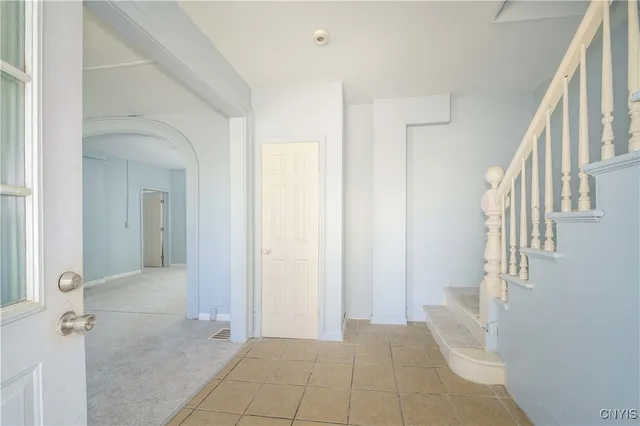 $1,500 | 42 East Cayuga Street, Oswego, NY 13126