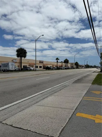$2,000 | 4050 Northwest 135th Street, Unit 510, Opa-Locka, FL 33054