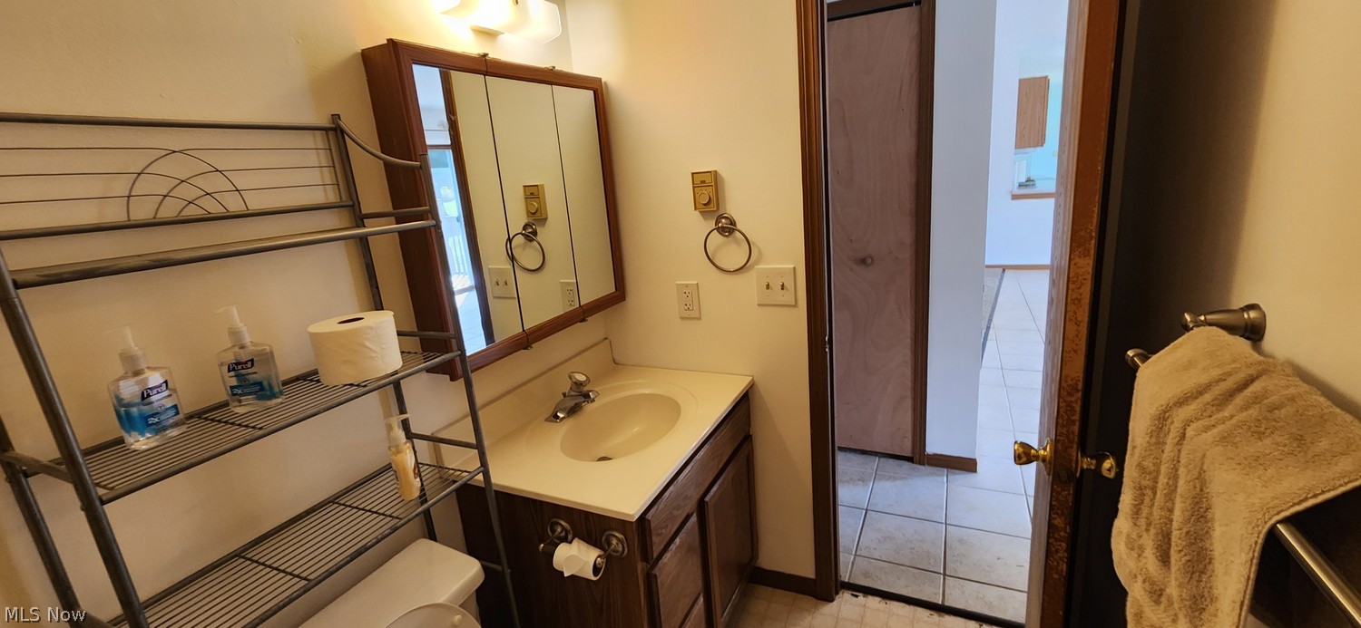 16261 Burrows Road Thompson, OH 44086 - Photo 16 of 26 Gallery Image 16