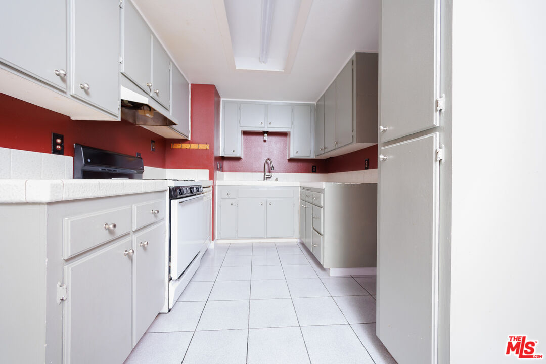 6454 Quarry Road, Unit 12 Spring Valley, CA 91977 - Photo 5 of 21 Gallery Image 5