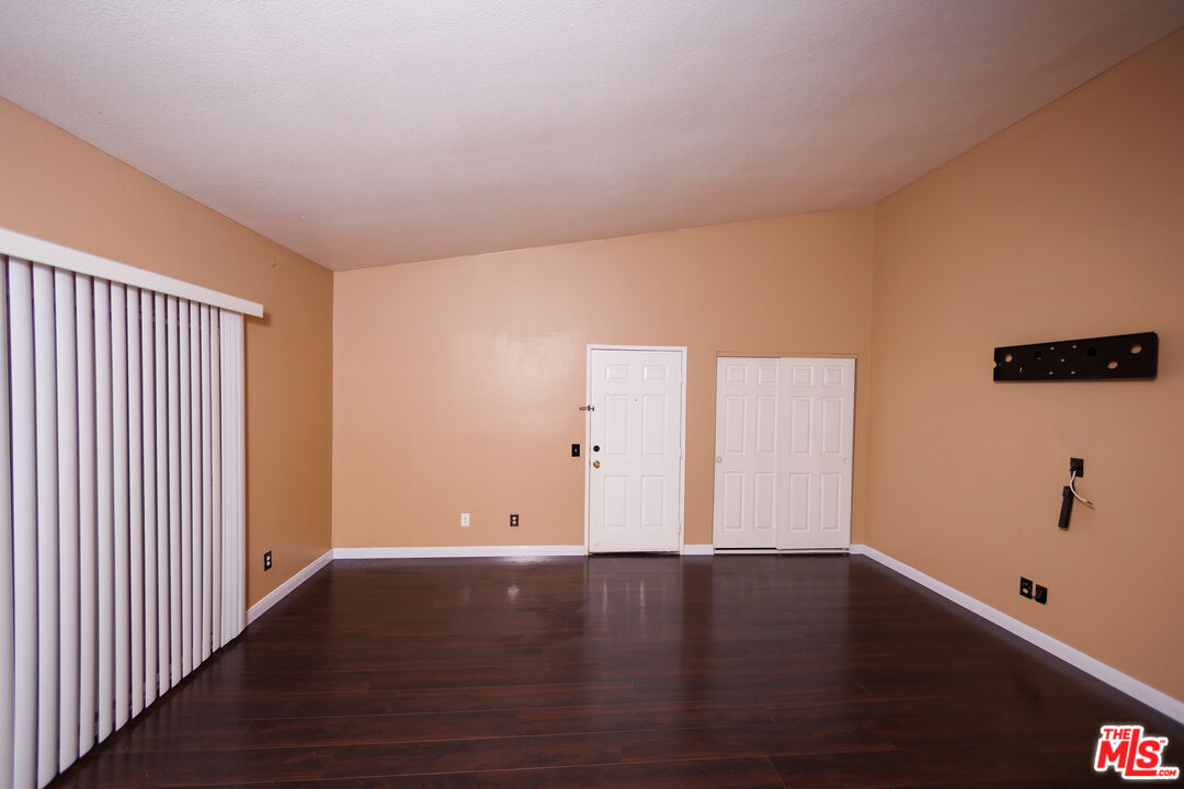 6454 Quarry Road, Unit 12 Spring Valley, CA 91977 - Photo 6 of 21 Gallery Image 6