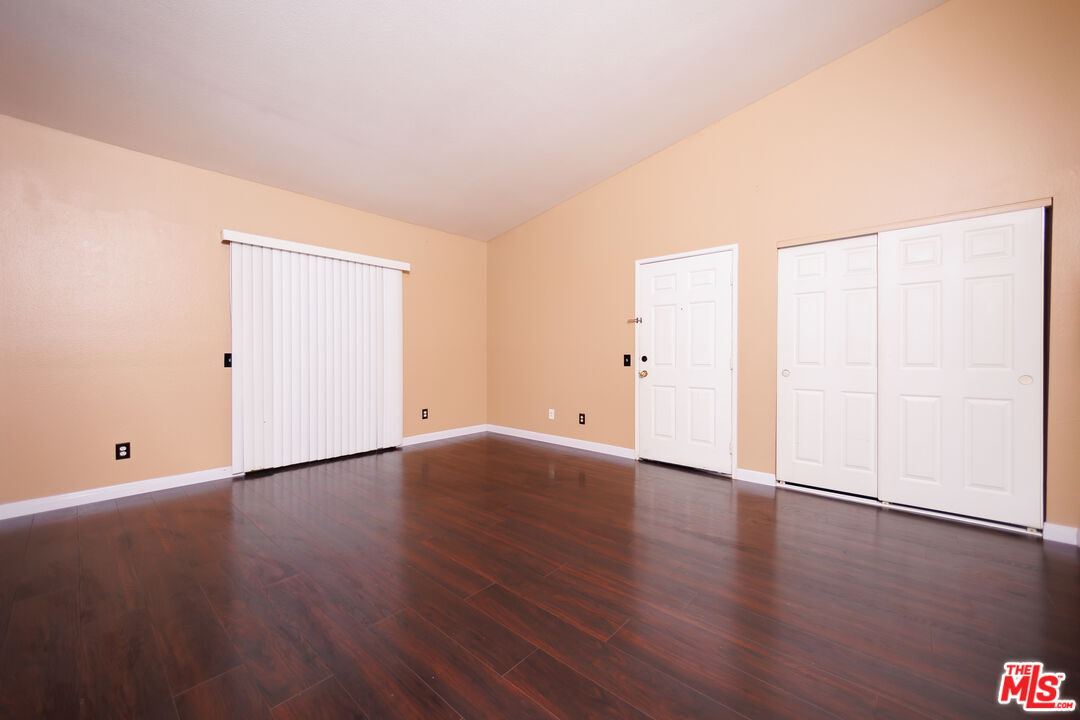 6454 Quarry Road, Unit 12 Spring Valley, CA 91977 - Photo 8 of 21 Gallery Image 8