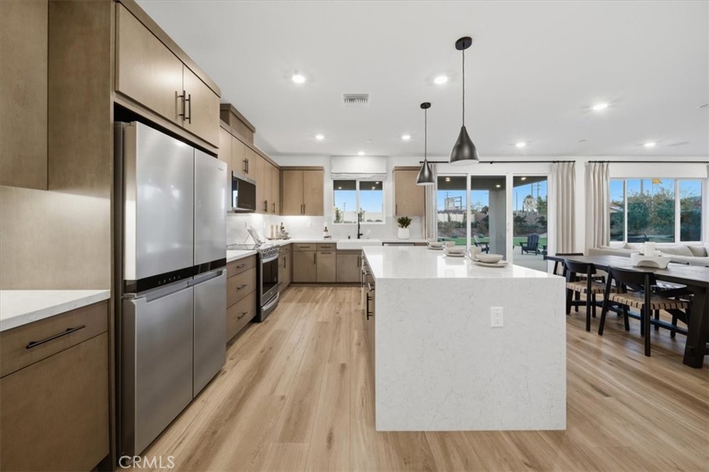 42971 Summer Lane Lancaster, CA 93536 - Photo 12 of 38 PHOTOS ARE OF MODEL MATCH, INTERIOR AND EXTERIOR FINISHES MAY VARY