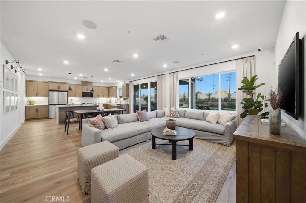 42971 Summer Lane Lancaster, CA 93536 - Photo 16 of 38 PHOTOS ARE OF MODEL MATCH, INTERIOR AND EXTERIOR FINISHES MAY VARY