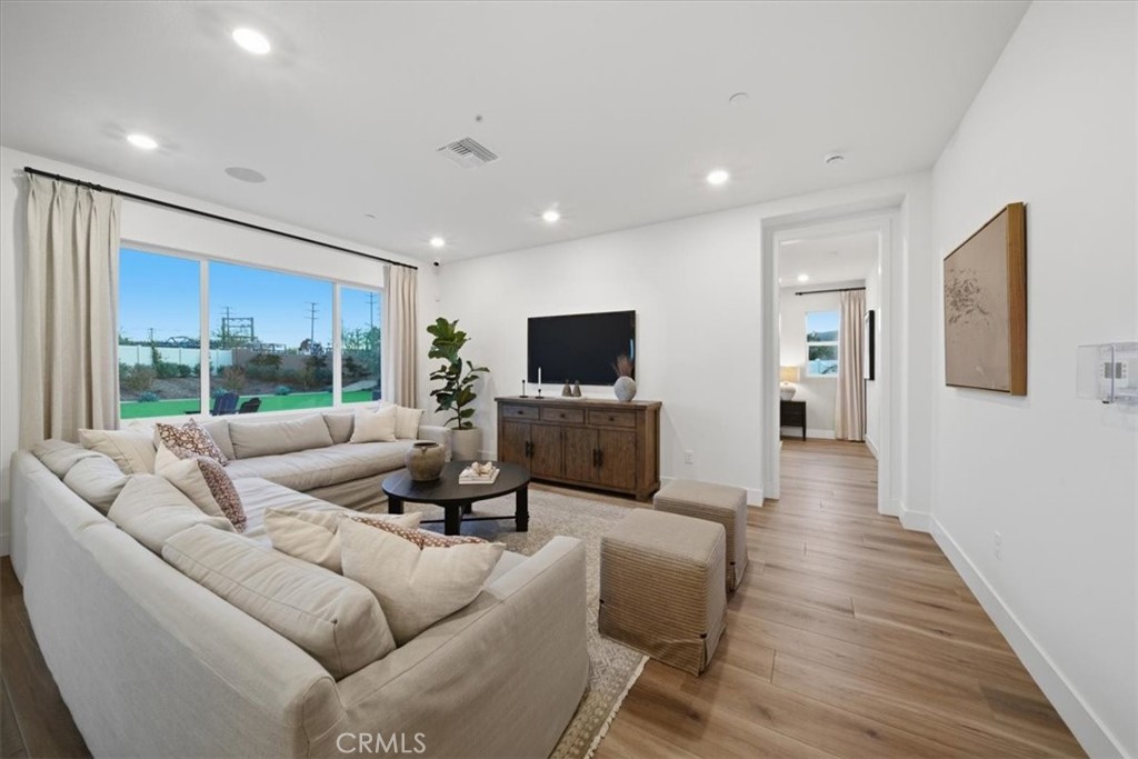 42971 Summer Lane Lancaster, CA 93536 - Photo 17 of 38 PHOTOS ARE OF MODEL MATCH, INTERIOR AND EXTERIOR FINISHES MAY VARY