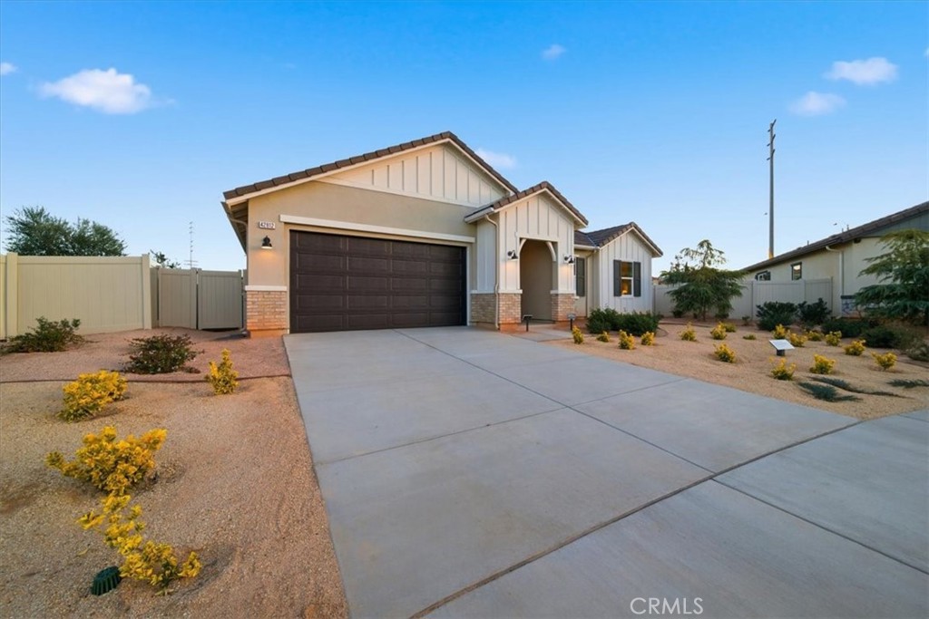 42971 Summer Lane Lancaster, CA 93536 - Photo 4 of 38 PHOTOS ARE OF MODEL MATCH, INTERIOR AND EXTERIOR FINISHES MAY VARY