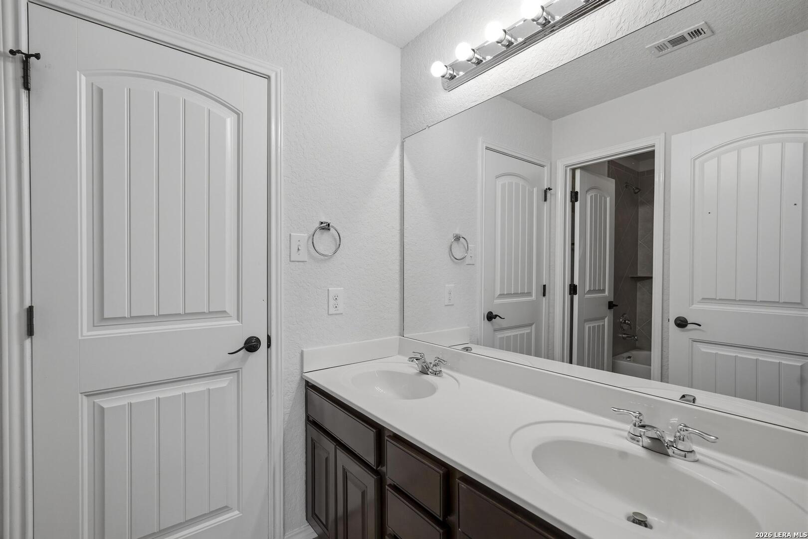8007 Rustic Chase Boerne, TX 78015 - Photo 38 of 48