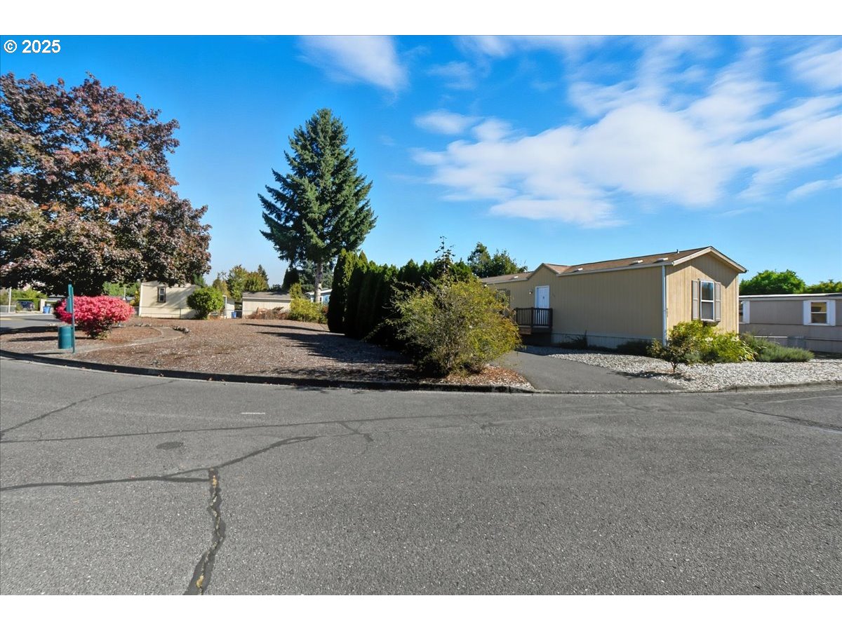 300 Southwest 7th Avenue, Unit 901 Battle Ground, WA 98604 - Photo 25 of 31