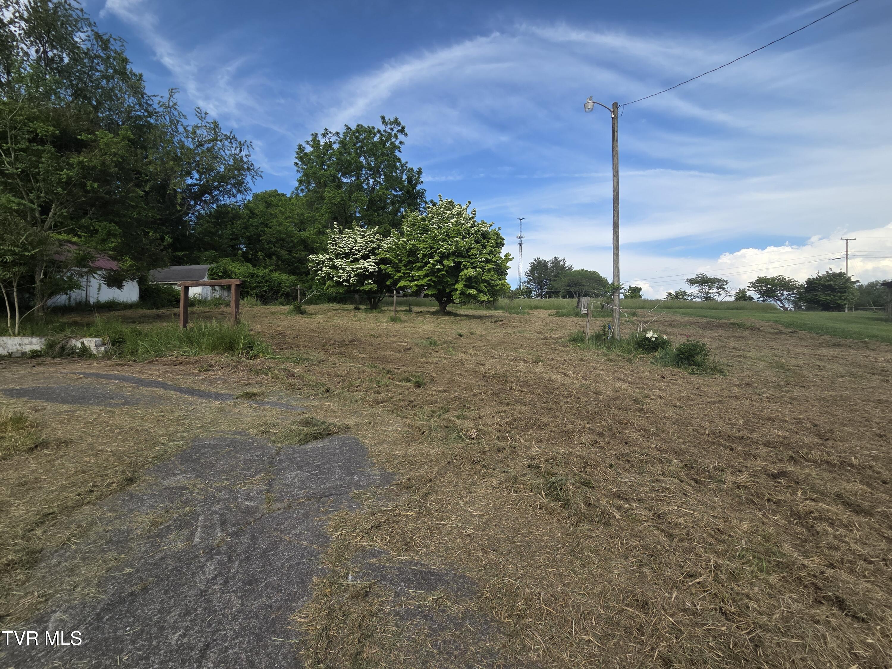 13093 Kincannon Road Glade Spring, VA 24340 - Photo 26 of 33 20260519_165400
