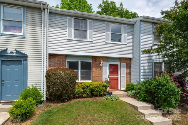 $215,000 | 7309 Pebblestone Drive, Unit D, Charlotte, NC 28212