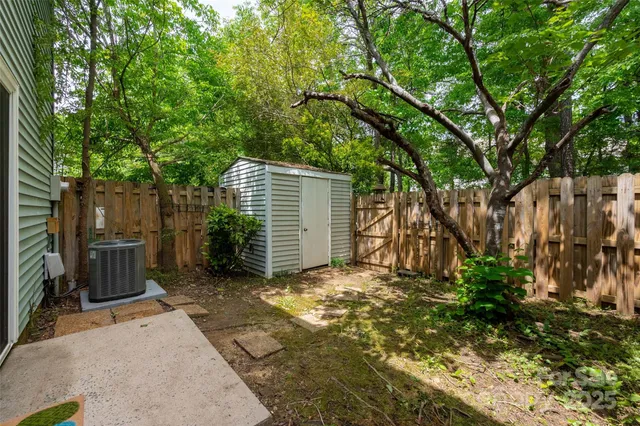 $215,000 | 7309 Pebblestone Drive, Unit D, Charlotte, NC 28212