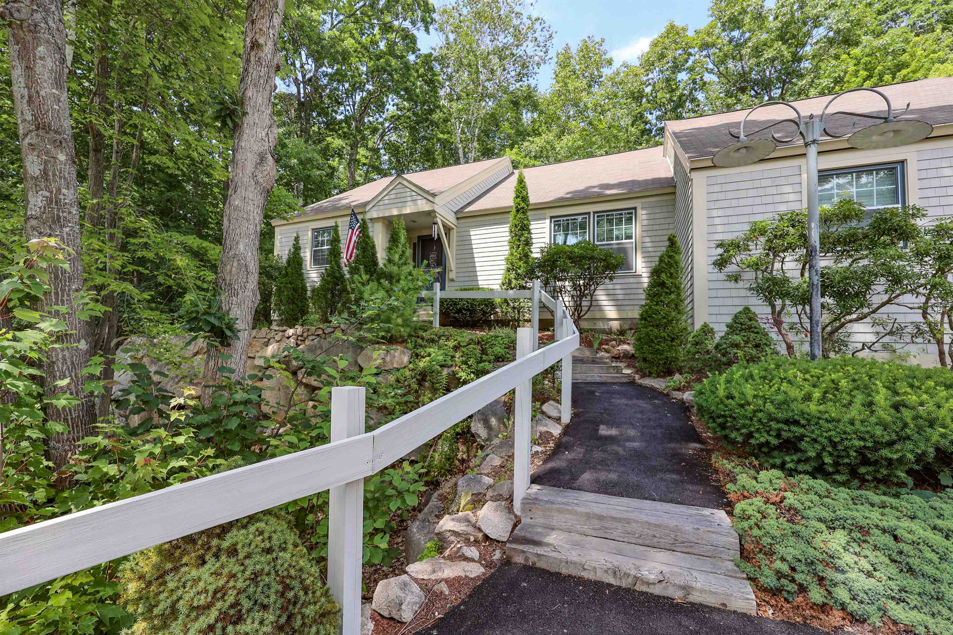1465 Hooksett Road, Unit 376 NOTTINGHAM Hooksett, NH 03106 - Photo 3 of 34