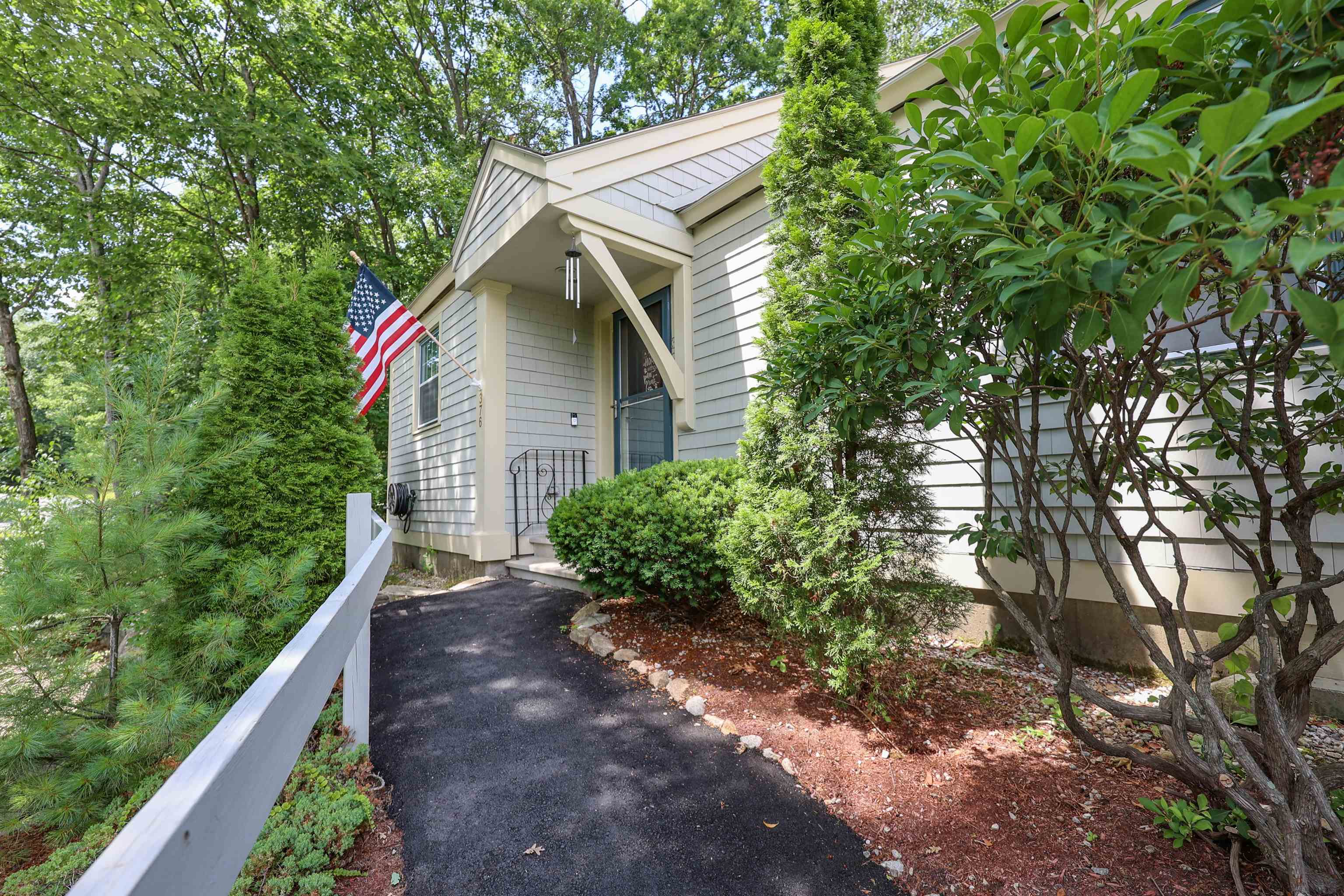 1465 Hooksett Road, Unit 376 NOTTINGHAM Hooksett, NH 03106 - Photo 4 of 34