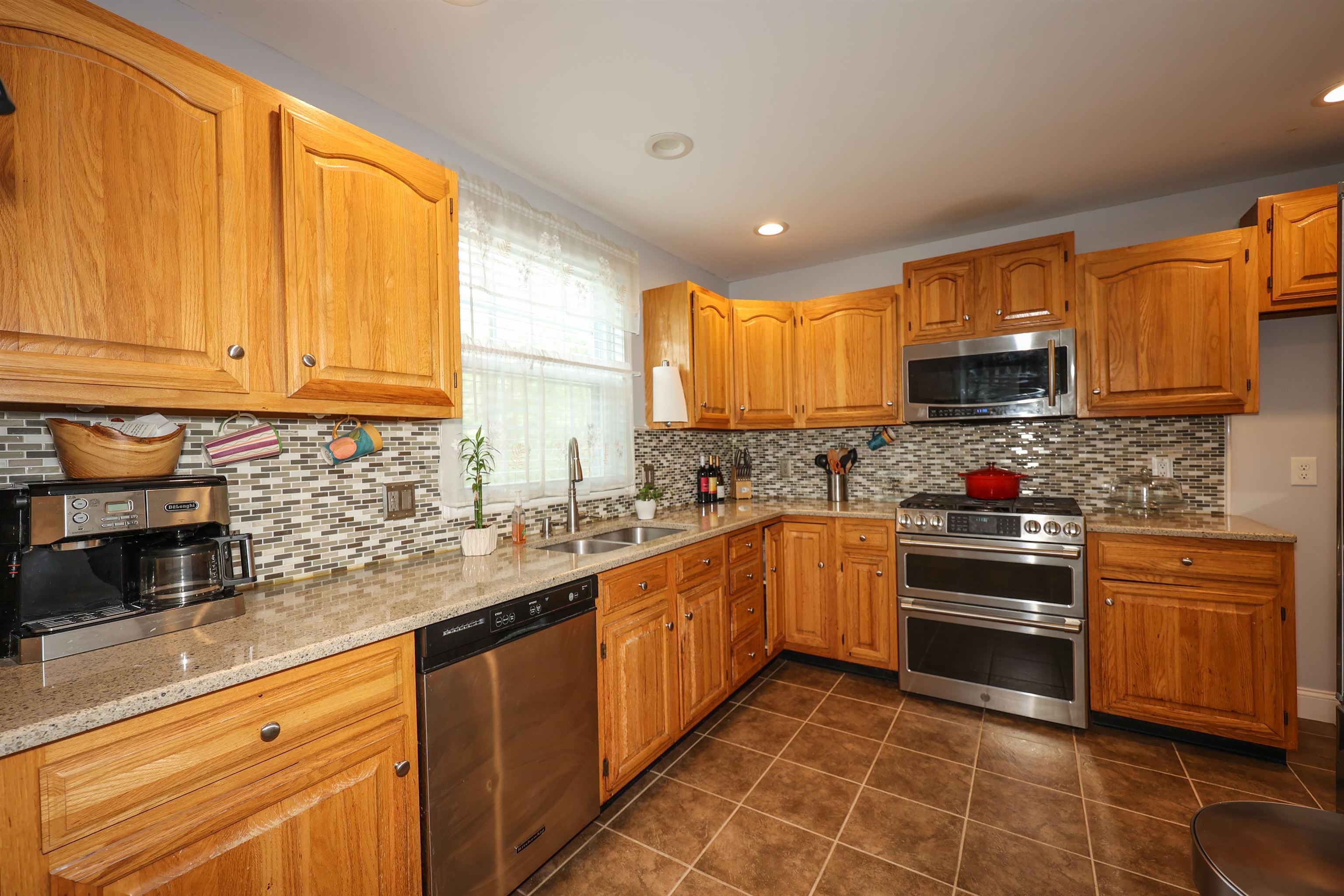 1465 Hooksett Road, Unit 376 NOTTINGHAM Hooksett, NH 03106 - Photo 7 of 34