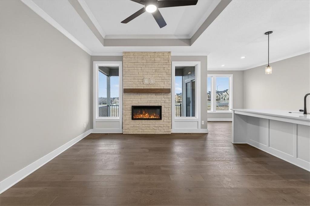 9468 Shady Bend Road Lenexa, KS 66227 - Photo 11 of 50