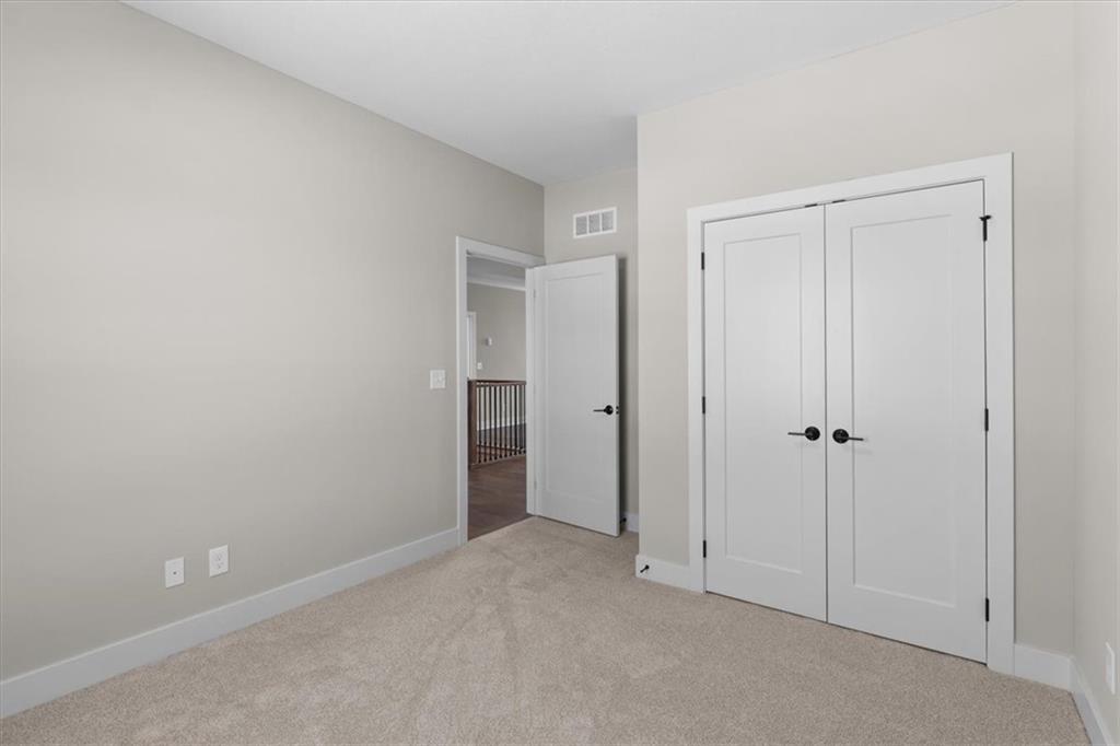 9468 Shady Bend Road Lenexa, KS 66227 - Photo 17 of 32