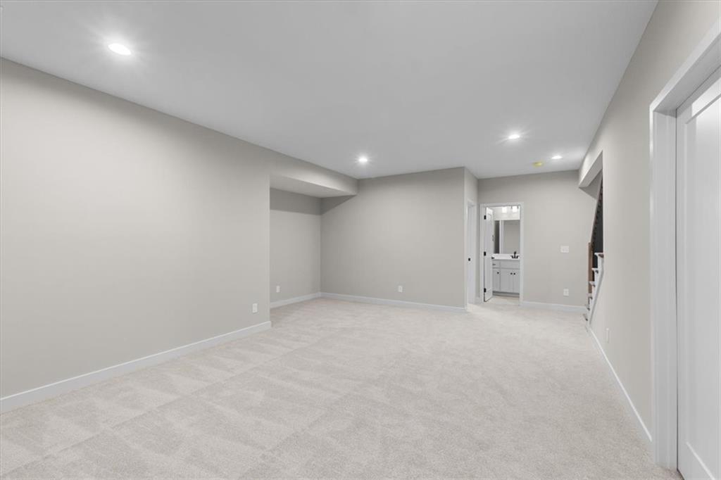 9468 Shady Bend Road Lenexa, KS 66227 - Photo 25 of 27