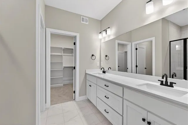 $559,855 | 9468 Shady Bend Road, Lenexa, KS 66227