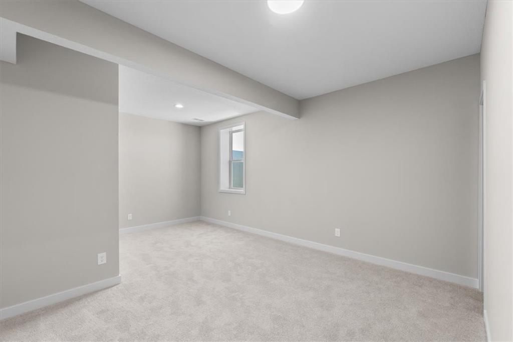 9468 Shady Bend Road Lenexa, KS 66227 - Photo 27 of 32