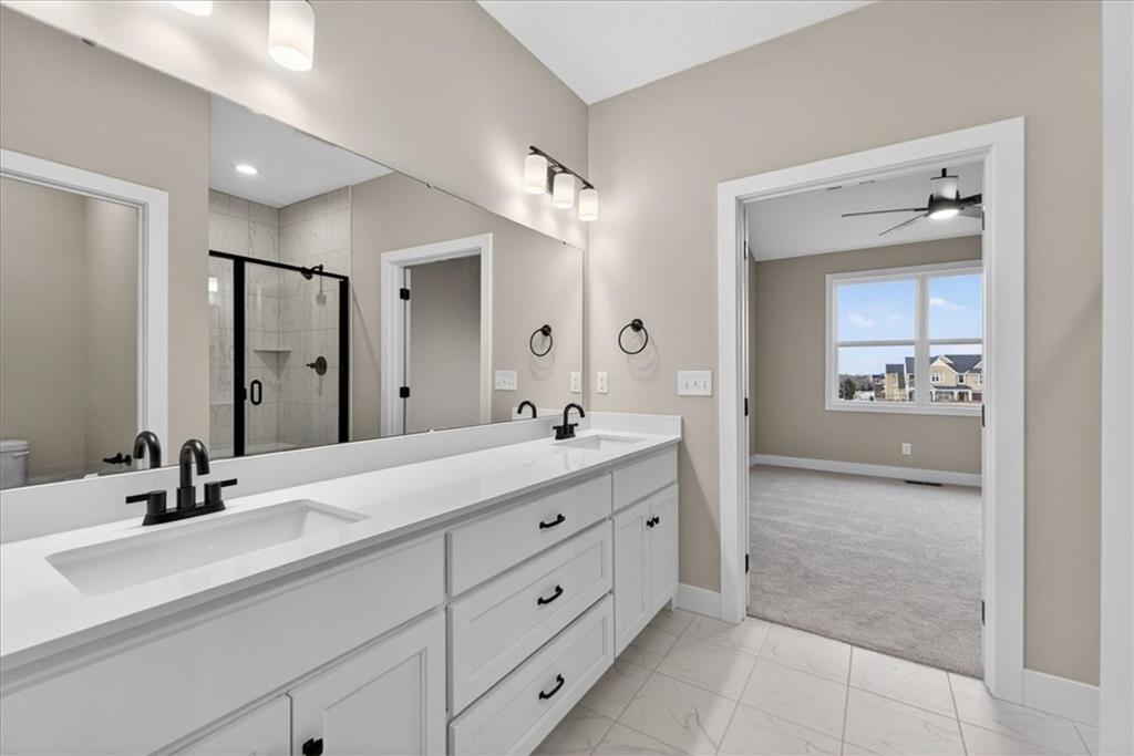 9468 Shady Bend Road Lenexa, KS 66227 - Photo 28 of 50