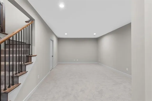 $559,855 | 9468 Shady Bend Road, Lenexa, KS 66227