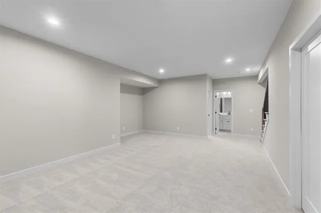 $559,855 | 9468 Shady Bend Road, Lenexa, KS 66227