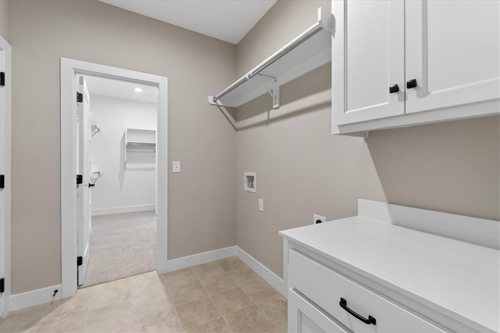 9468 Shady Bend Road Lenexa, KS 66227 - Photo 33 of 50