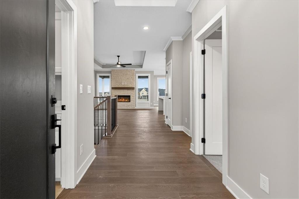 9468 Shady Bend Road Lenexa, KS 66227 - Photo 4 of 50