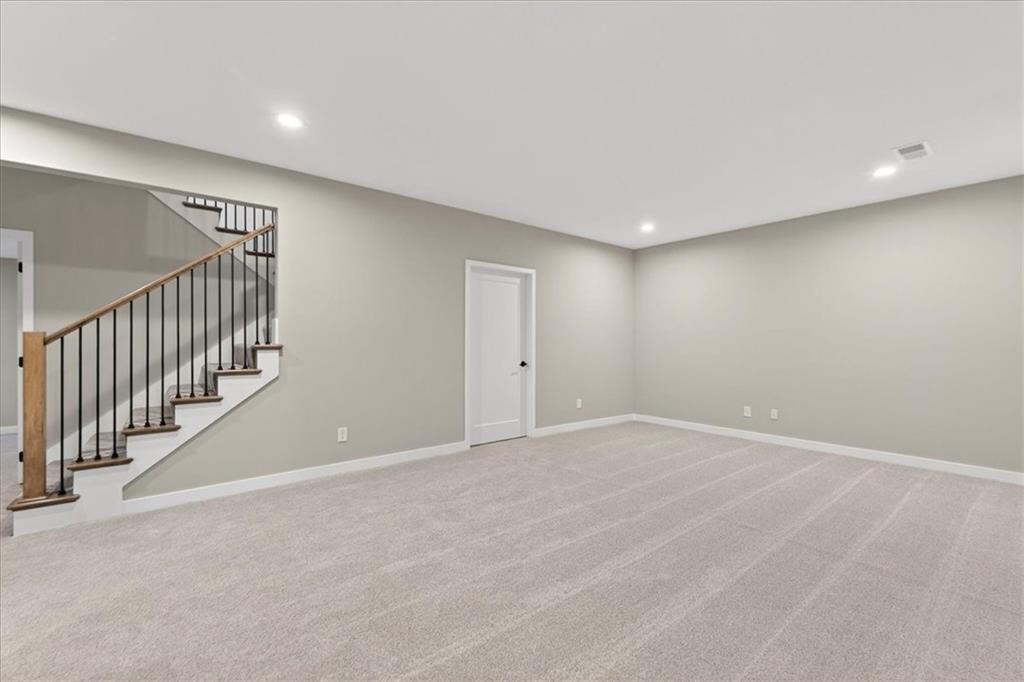 9468 Shady Bend Road Lenexa, KS 66227 - Photo 42 of 50