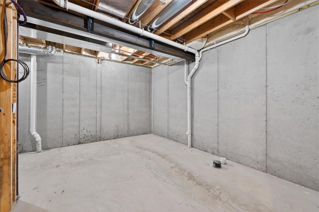 9468 Shady Bend Road Lenexa, KS 66227 - Photo 45 of 50