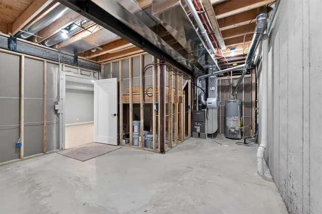 $559,855 | 9468 Shady Bend Road, Lenexa, KS 66227