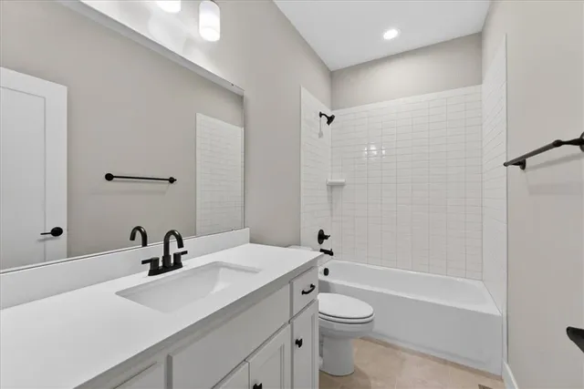 $559,855 | 9468 Shady Bend Road, Lenexa, KS 66227