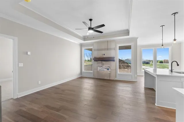 $559,855 | 9468 Shady Bend Road, Lenexa, KS 66227