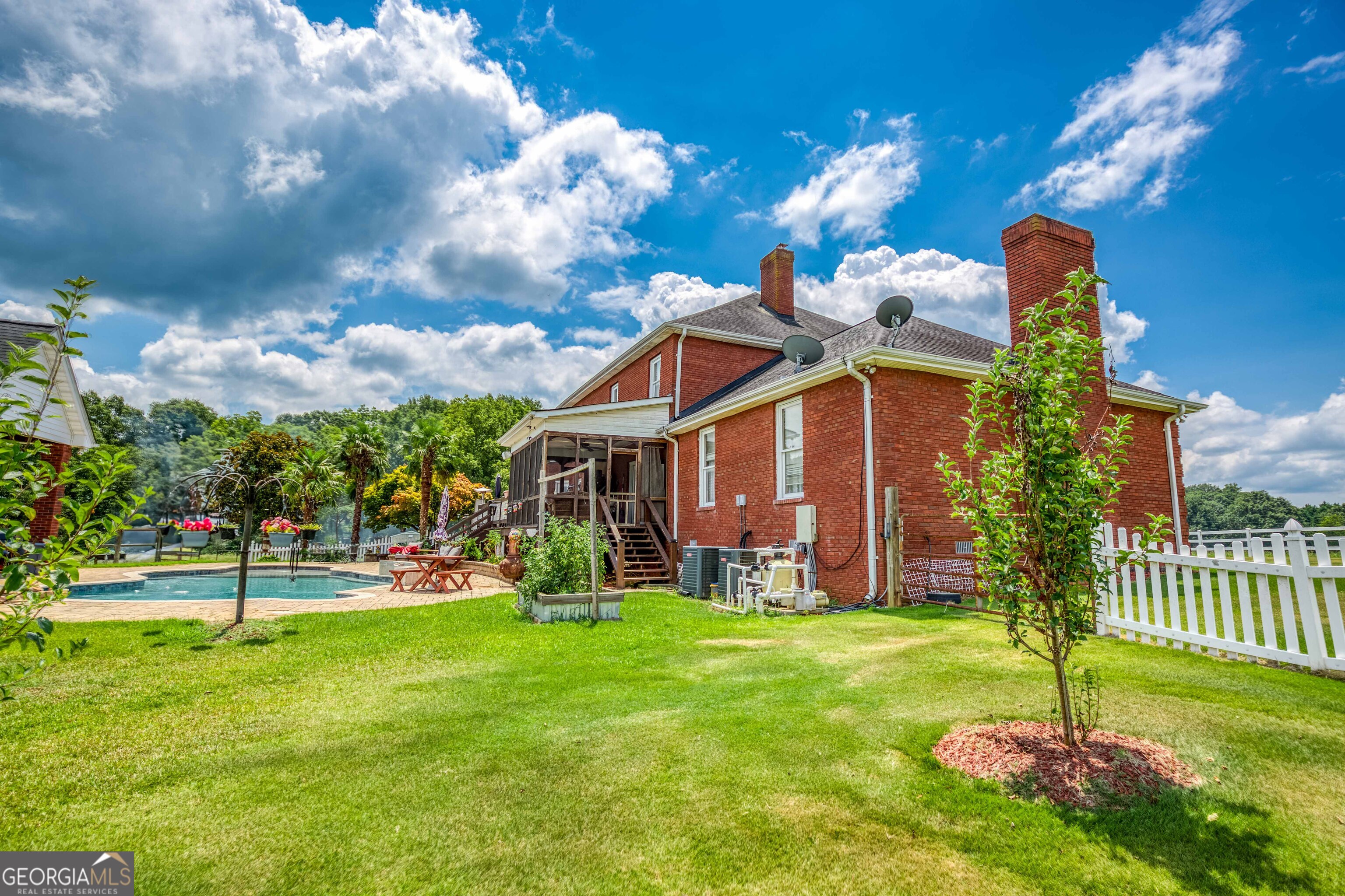 1811 Michael Road Northwest Monroe, GA 30656 - Photo 4 of 43