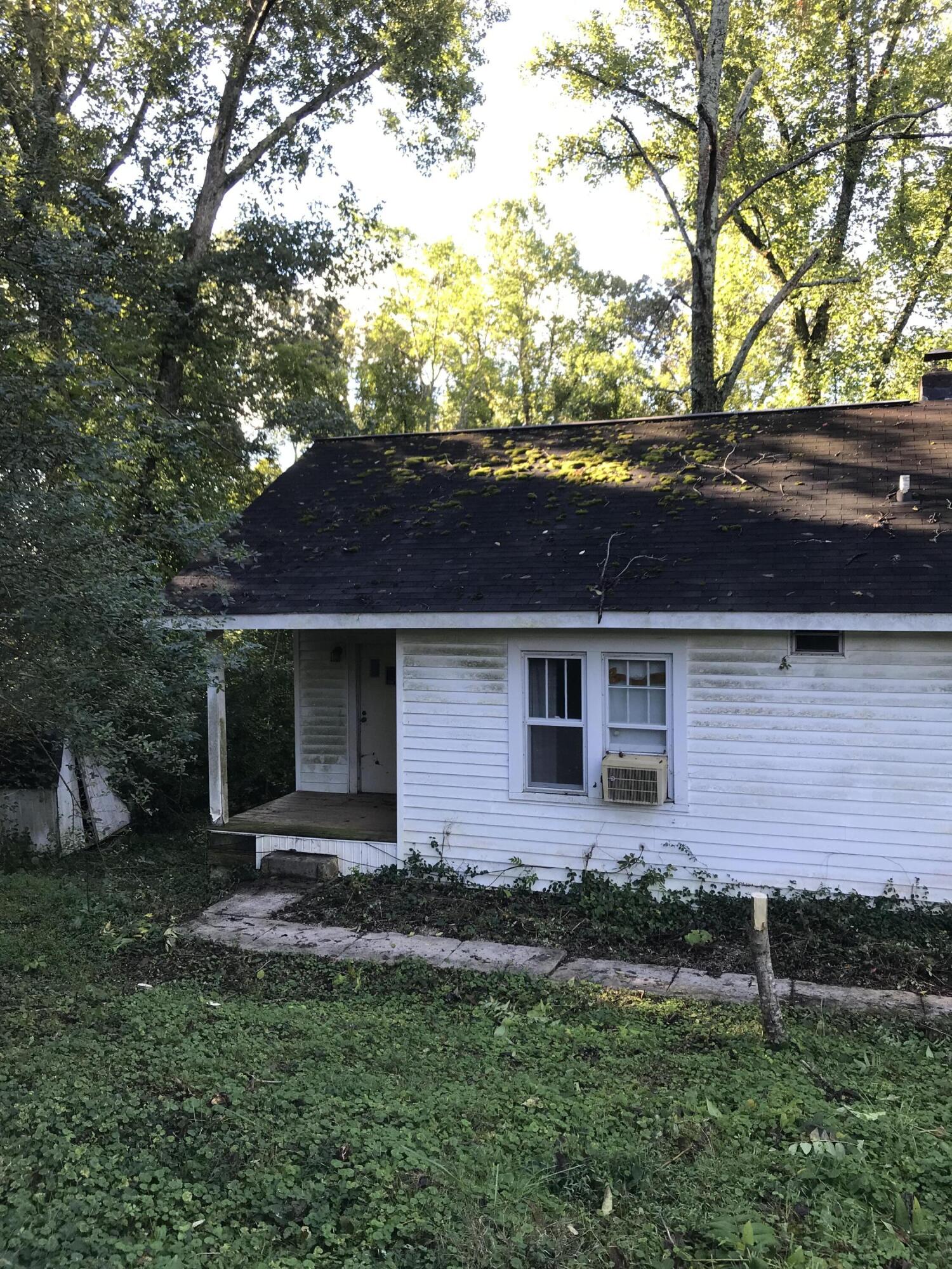 248 Cumberland View Road Clinton, TN 37716 - Photo 4 of 8 248 CVR #5