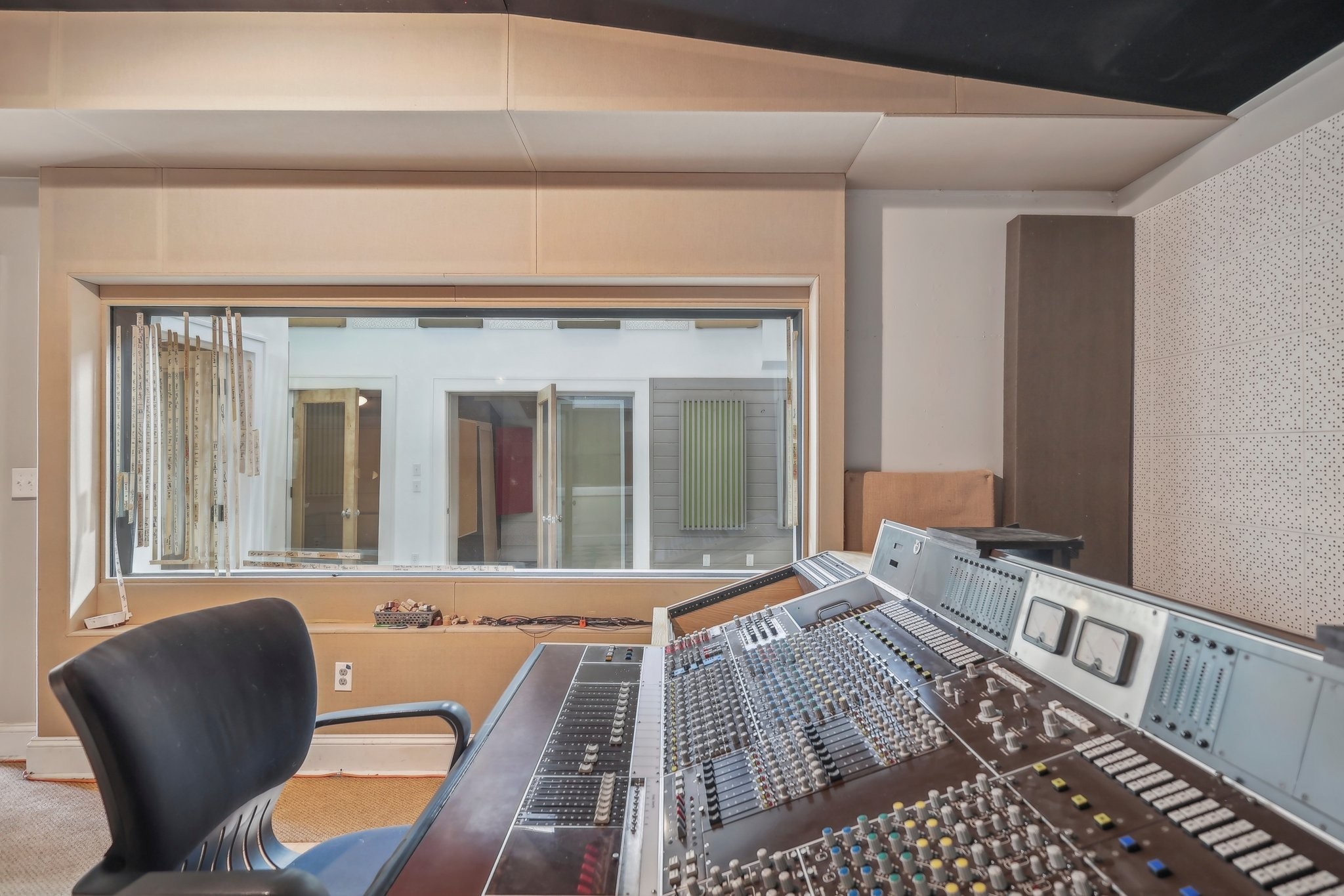 1703 Bonner Avenue Nashville, TN 37215 - Photo 37 of 44