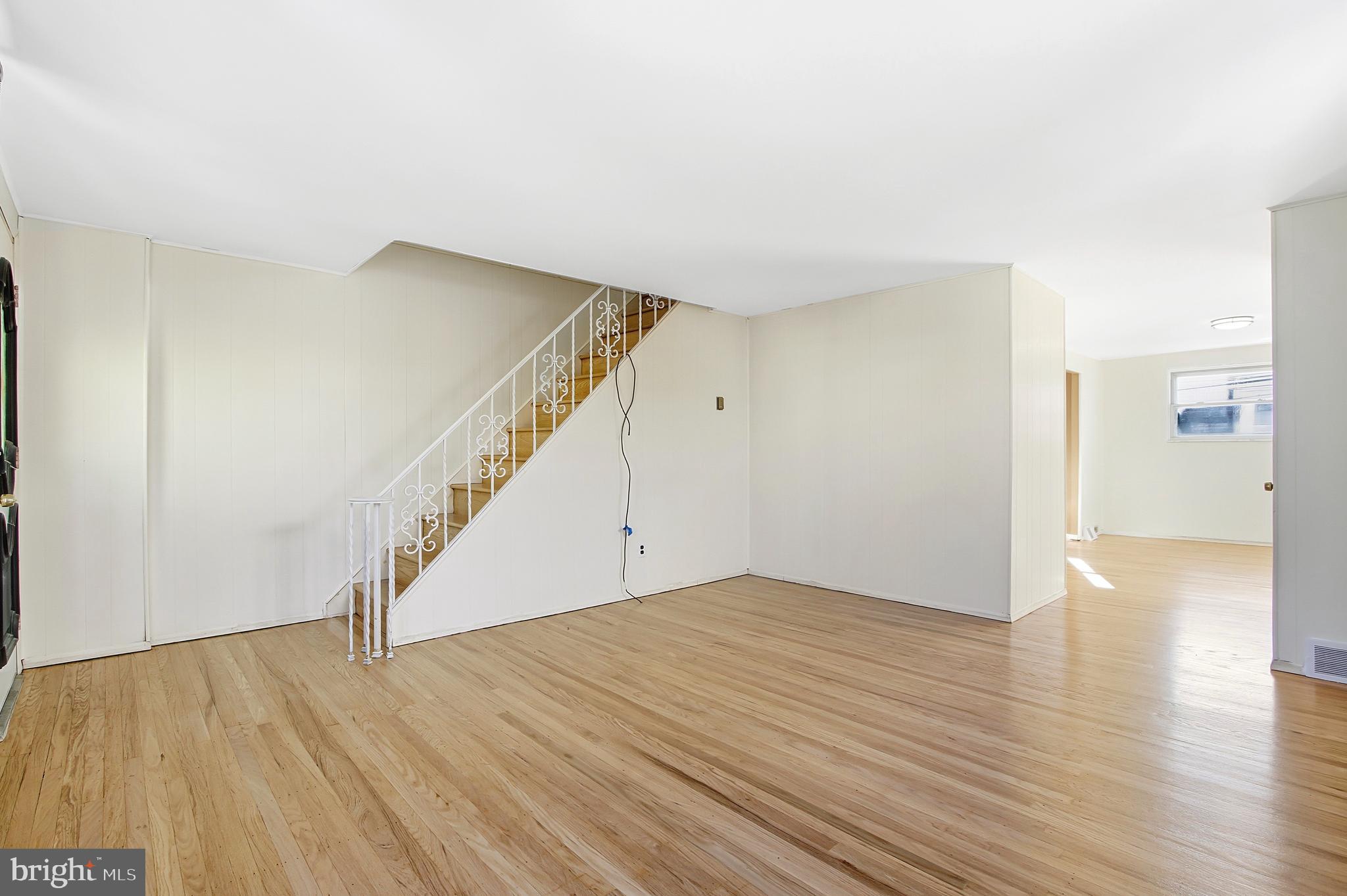 3440 Fitler Street Philadelphia, PA 19114 - Photo 3 of 28