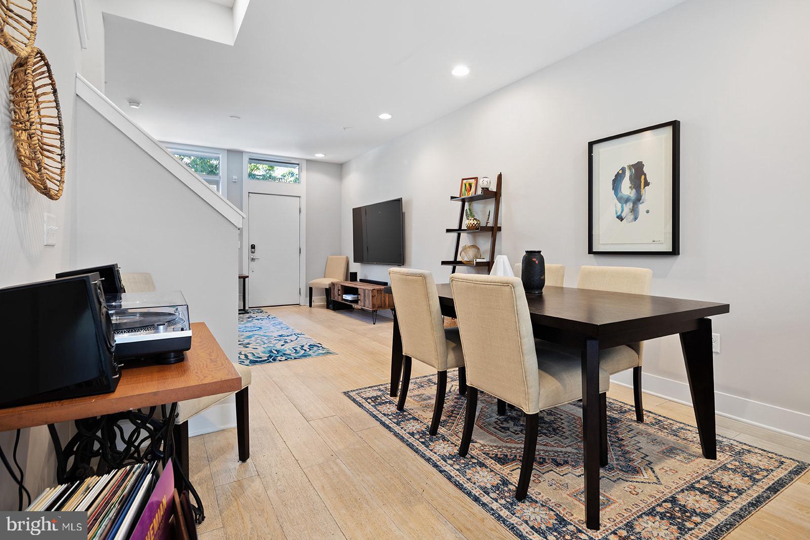 910 North 5th Street Philadelphia, PA 19123 - Photo 6 of 52