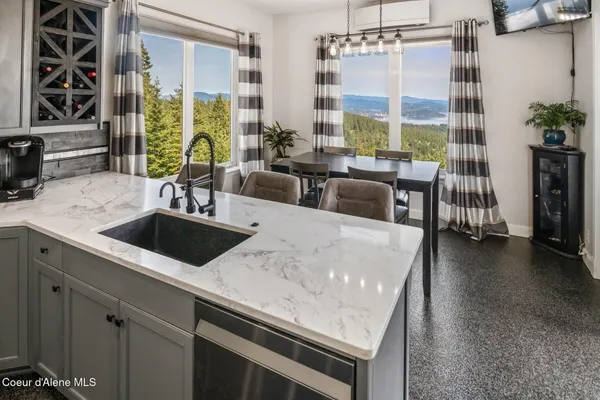 $2,985,000 | 1238 North Reynolds Road, Coeur D'Alene, ID 83814