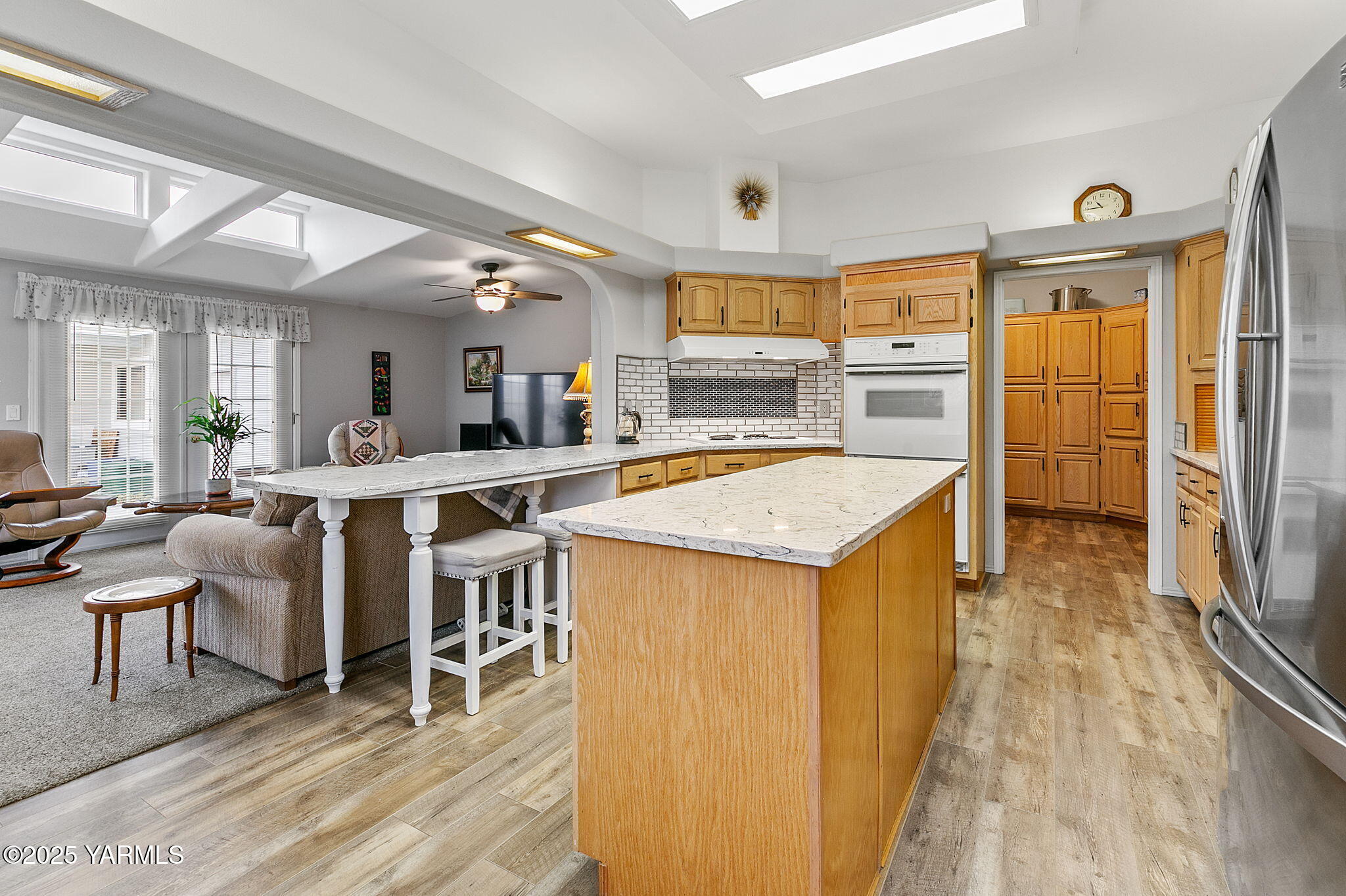 312 Wendt Road Yakima, WA 98901 - Photo 7 of 37 Kitchen