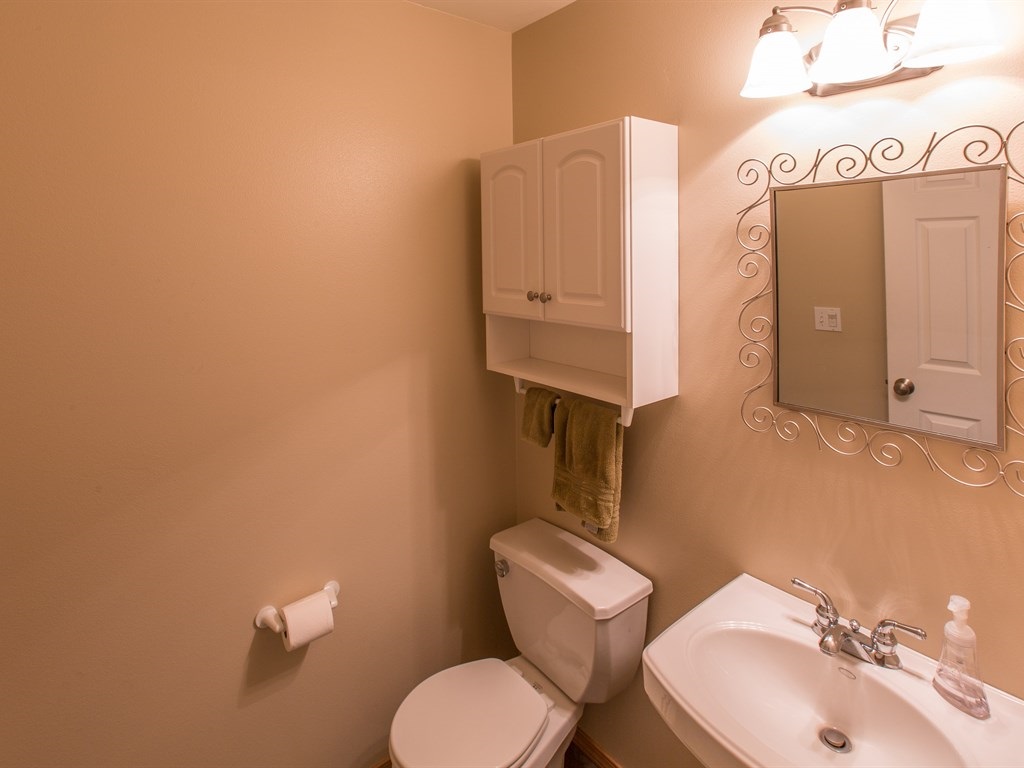7030 South Crestview Road Spokane, WA 99224 - Photo 9 of 18