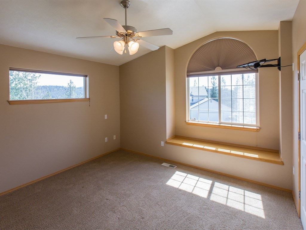 7030 South Crestview Road Spokane, WA 99224 - Photo 10 of 18