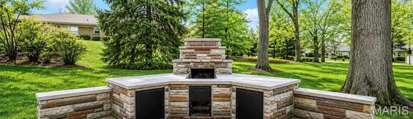 $1,389,999 | 18 Country Aire Drive, St. Louis, MO 63131