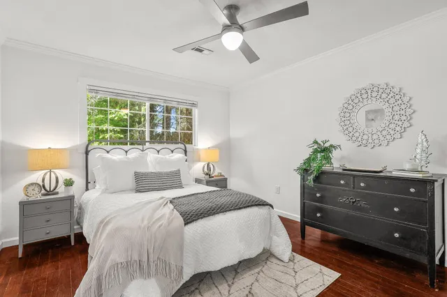 $359,999 | 1545 Olive Avenue, Redding, CA 96001