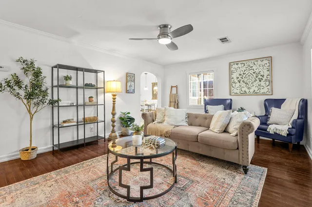 $359,999 | 1545 Olive Avenue, Redding, CA 96001